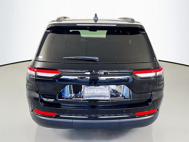 New 2025 Jeep Grand Cherokee Limited w/ Black Appearance Package image 6