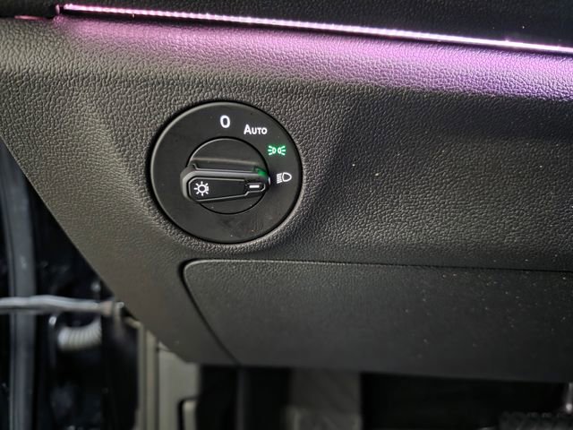 Used 2019 Volkswagen Jetta SEL image 18