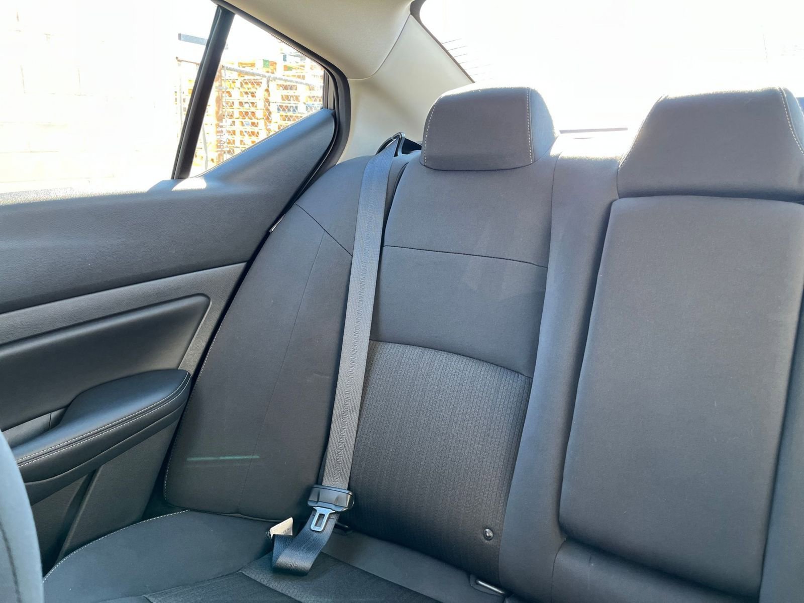 Used 2025 Nissan Altima 2.5 SV image 38