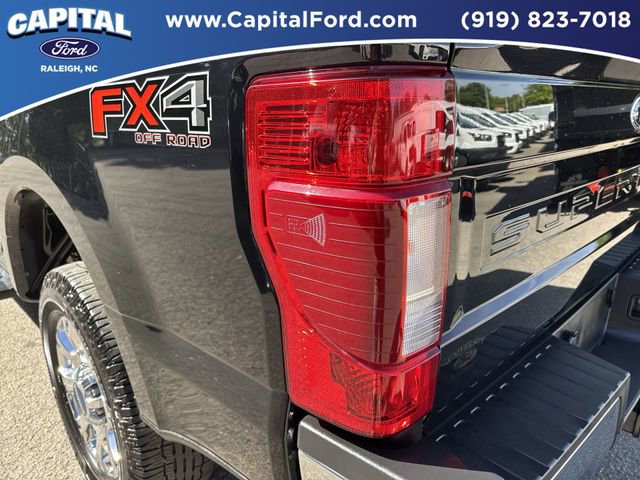 Used 2020 Ford F250 Lariat w/ Chrome Package image 16
