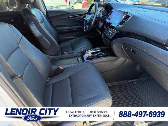 Used 2021 Honda Pilot Touring image 23