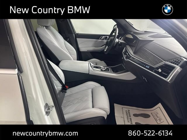 Used 2024 BMW X5 xDrive40i AWD/4WD image 26