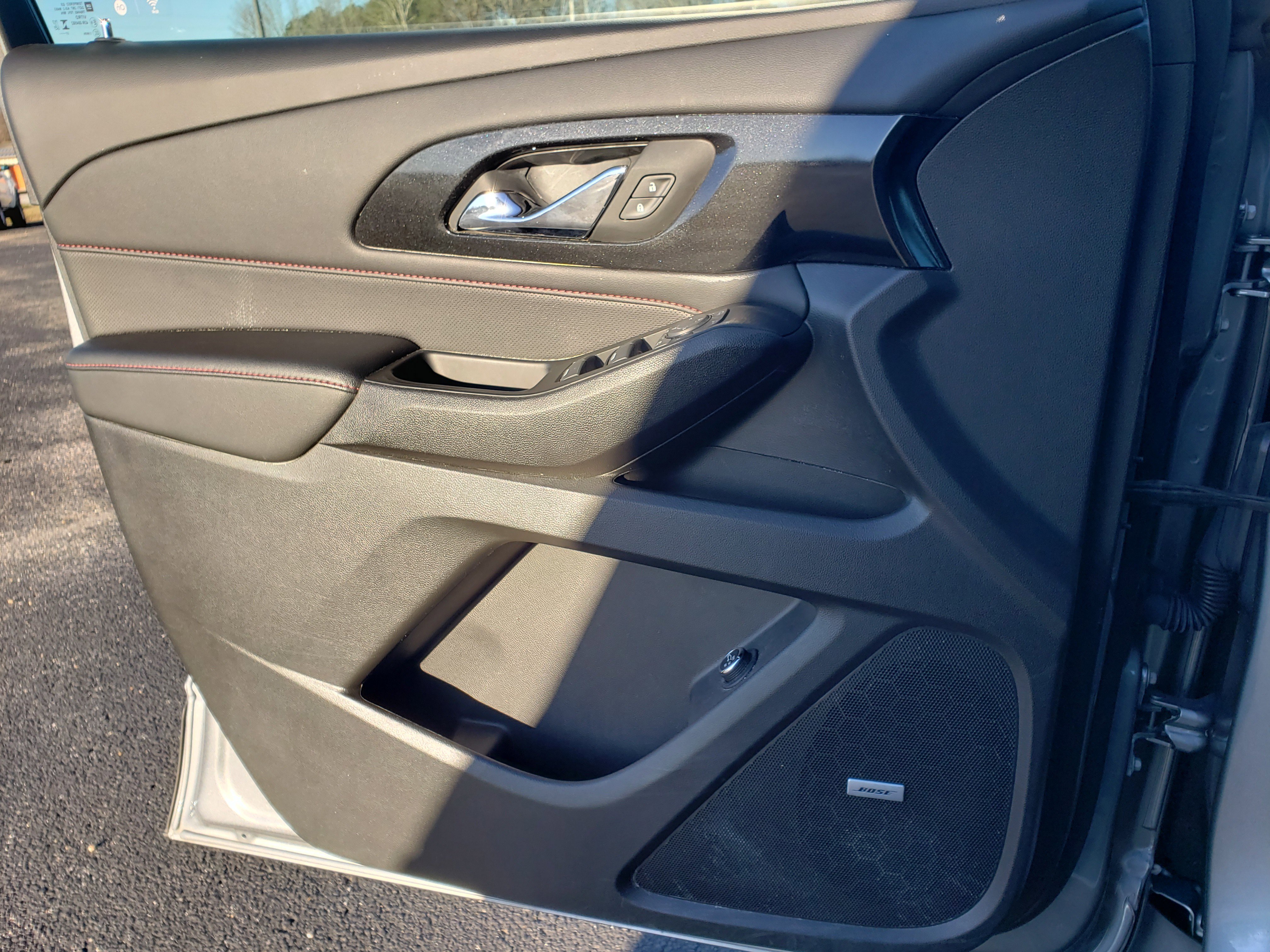 Used 2023 Chevrolet Traverse RS w/ LPO, Floor Liner Package image 13