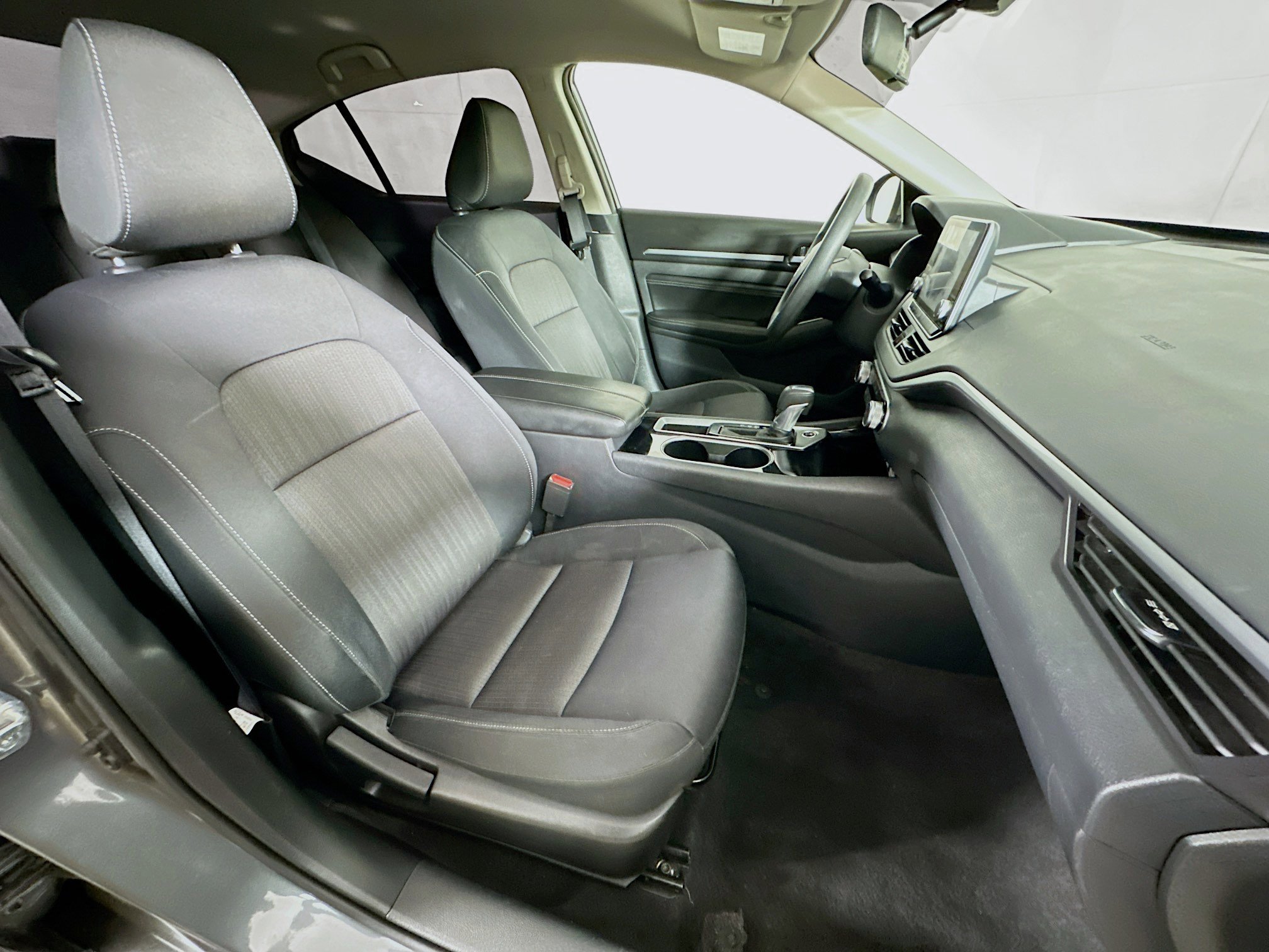 Used 2021 Nissan Altima 2.5 SV image 29