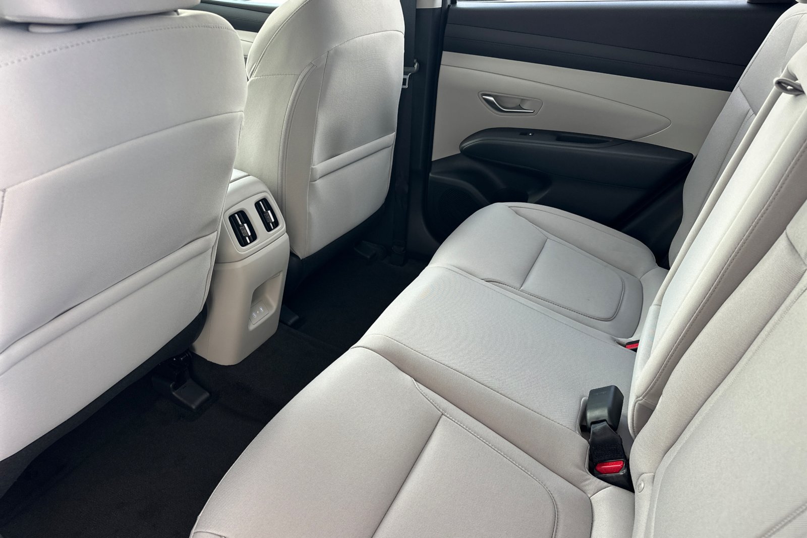 New 2026 Hyundai Tucson SEL AWD/4WD image 13