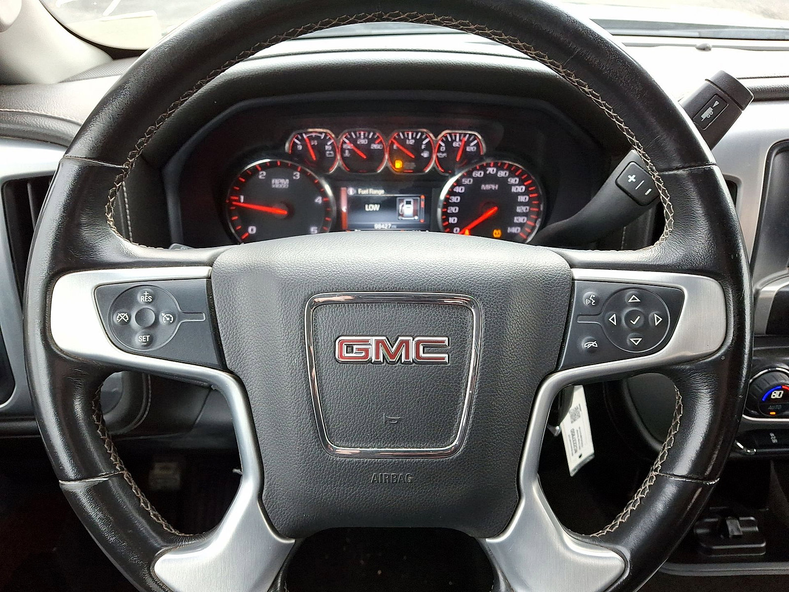 Used 2015 GMC Sierra 2500 SLE AWD/4WD image 16