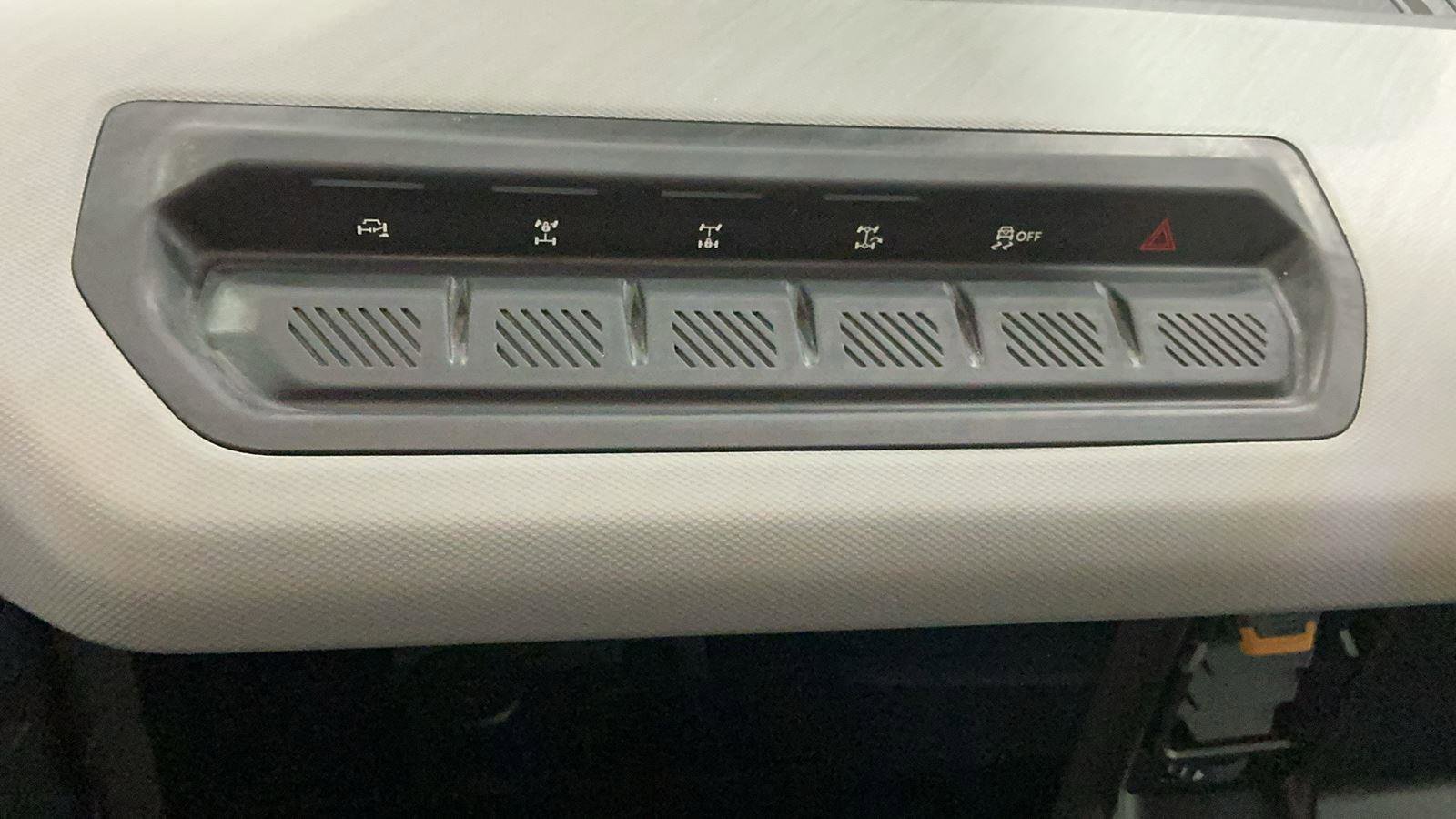 Certified 2023 Ford Bronco Badlands image 17