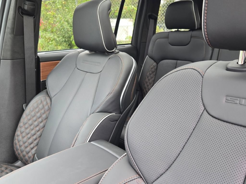 New 2027 Jeep Grand Cherokee Summit AWD/4WD image 31