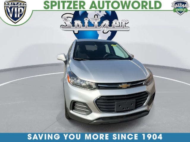 Used 2017 Chevrolet Trax LS AWD/4WD image 4