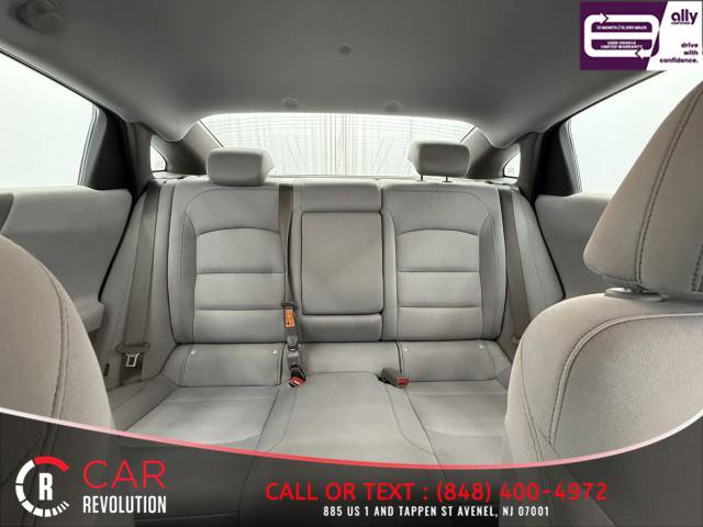 Used 2024 Chevrolet Malibu LT image 14