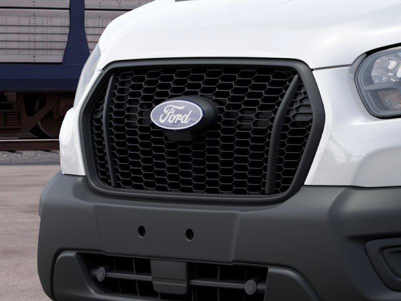 New 2027 Ford Transit 250 148 Medium Roof RWD image 17