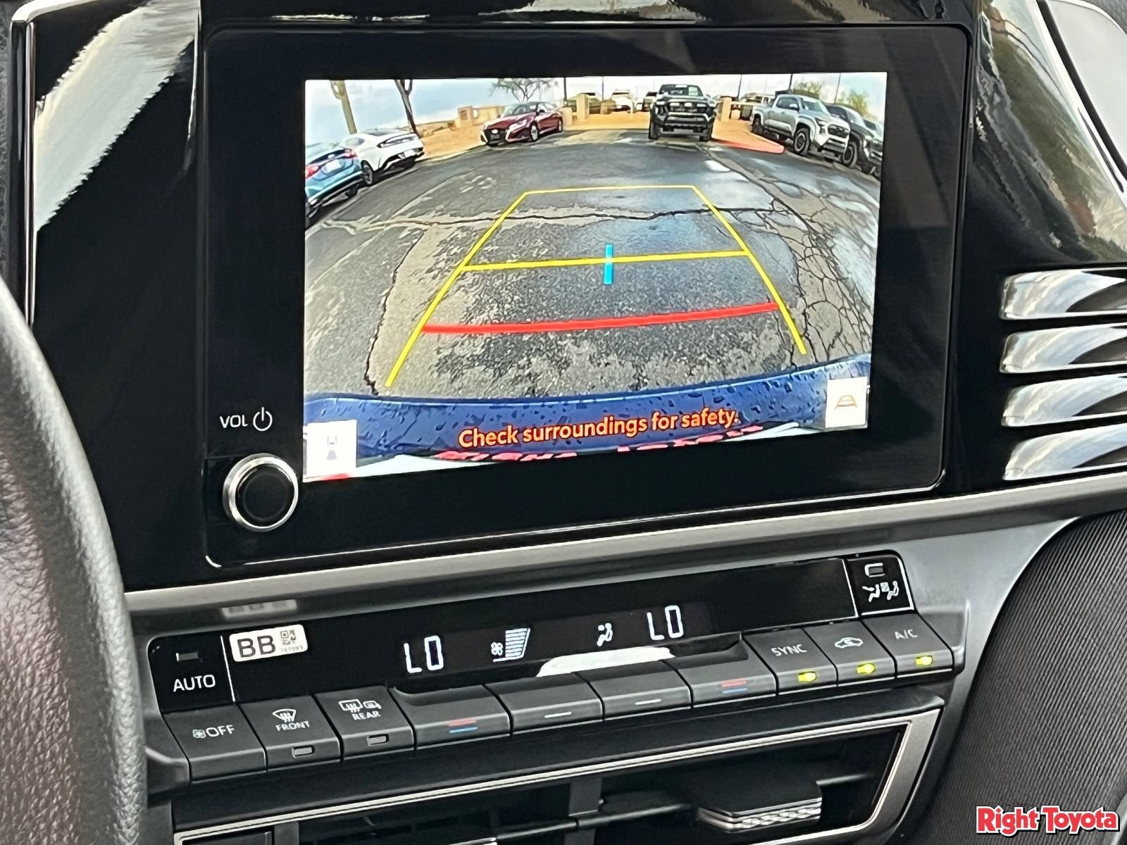 Used 2026 Toyota Camry LE FWD image 28