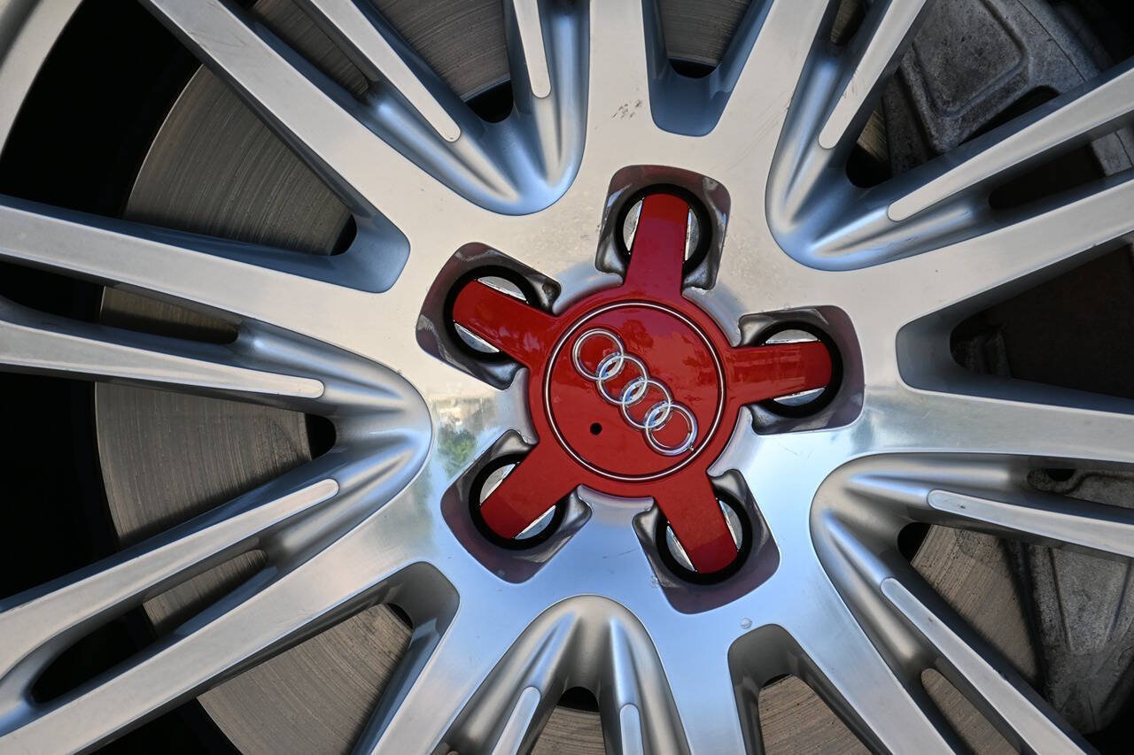 Used 2012 Audi A8 L 4.2 AWD/4WD image 25
