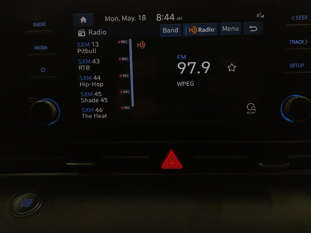 Used 2023 Hyundai Elantra SEL FWD image 25