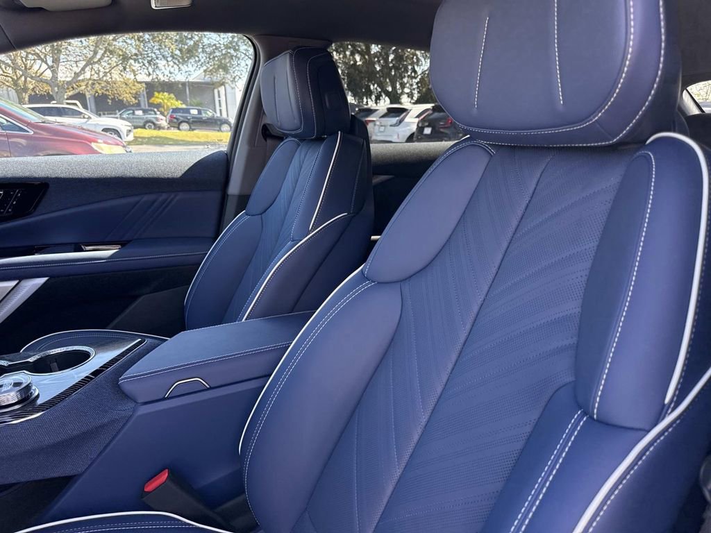 New 2026 Cadillac Optiq Sport 2 image 21