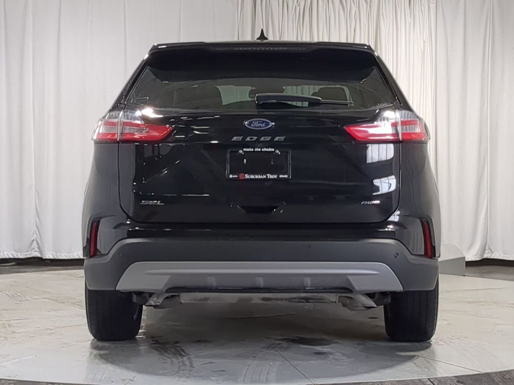 Used 2024 Ford Edge SEL w/ Convenience Package image 16