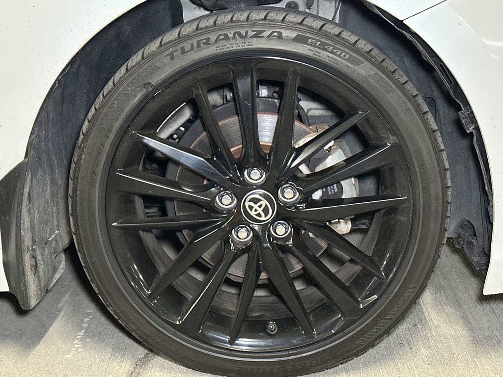 Used 2024 Toyota Camry XSE w/ Navigation Package image 7