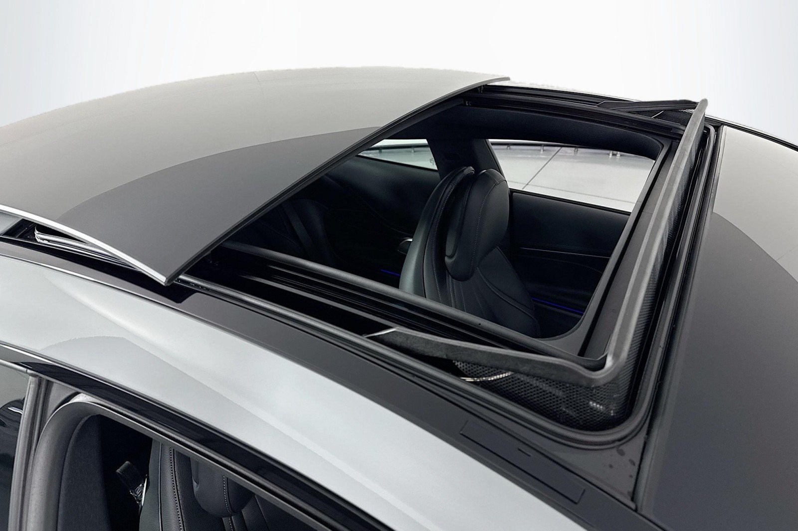 New 2026 Mercedes-Benz CLE 300 4MATIC Coupe image 21
