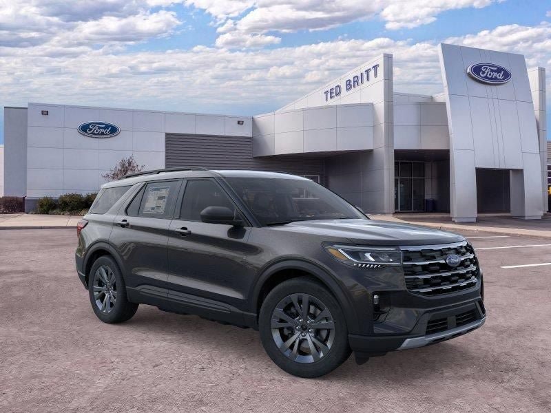 New 2026 Ford Explorer Active w/ Active Comfort Package AWD/4WD image 1