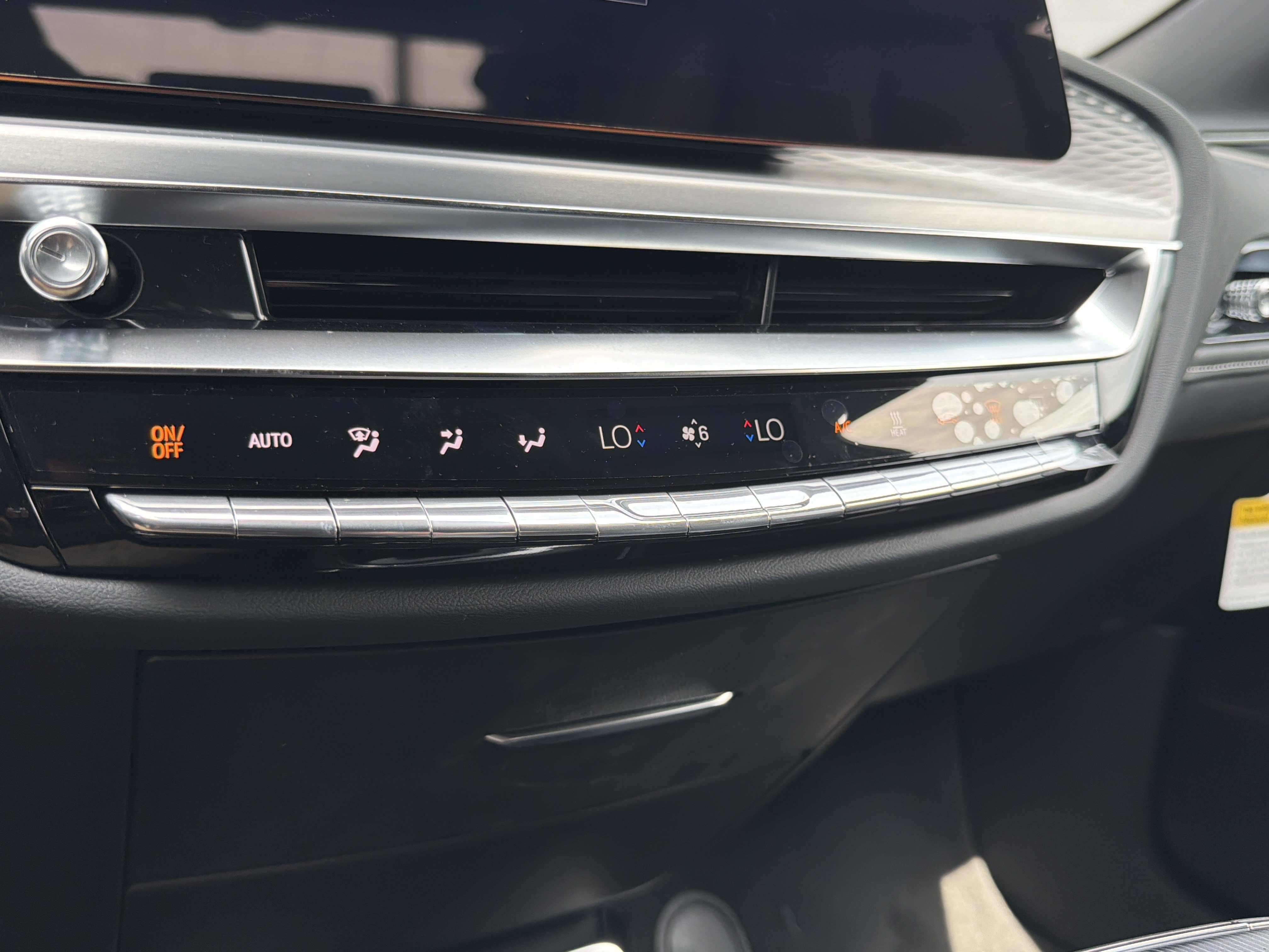 New 2026 Cadillac Lyriq Luxury RWD image 25
