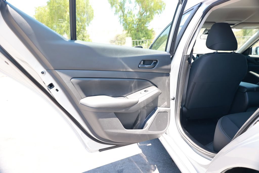 Used 2023 Nissan Altima 2.5 S FWD image 36