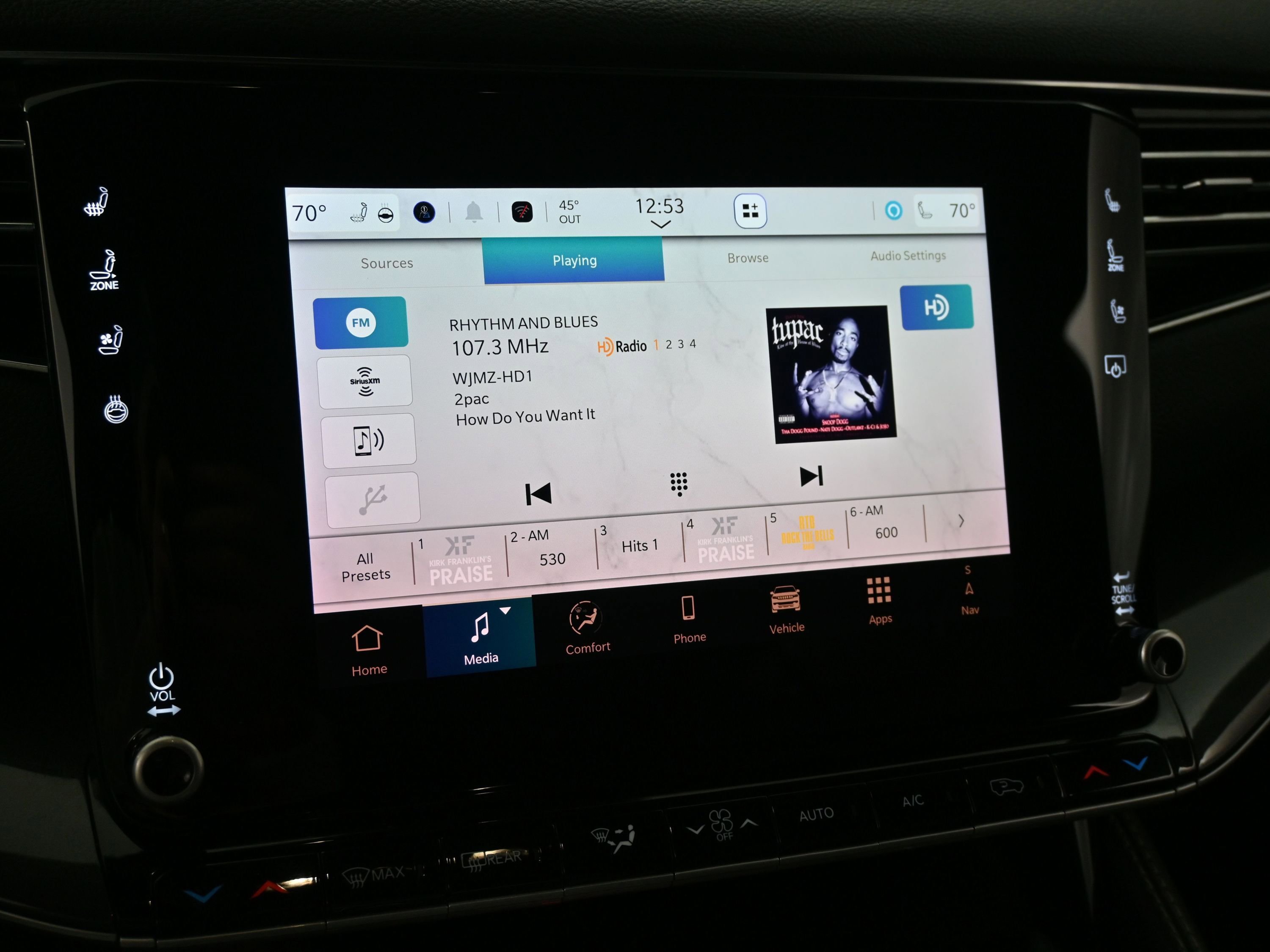 Used 2024 Jeep Wagoneer 2WD image 14