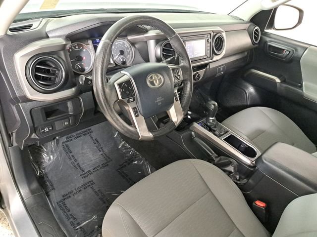 Used 2018 Toyota Tacoma SR5 image 18