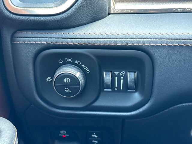 Used 2022 RAM 1500 Limited image 35
