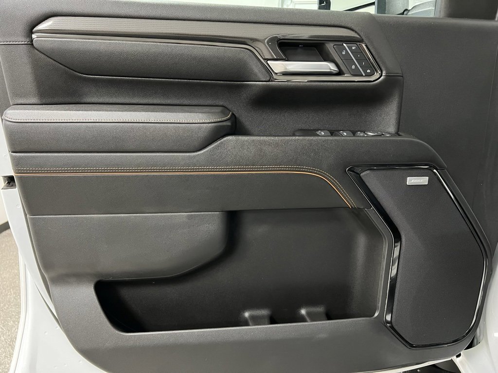 Used 2024 GMC Sierra 2500 AT4 w/ Technology Package image 26