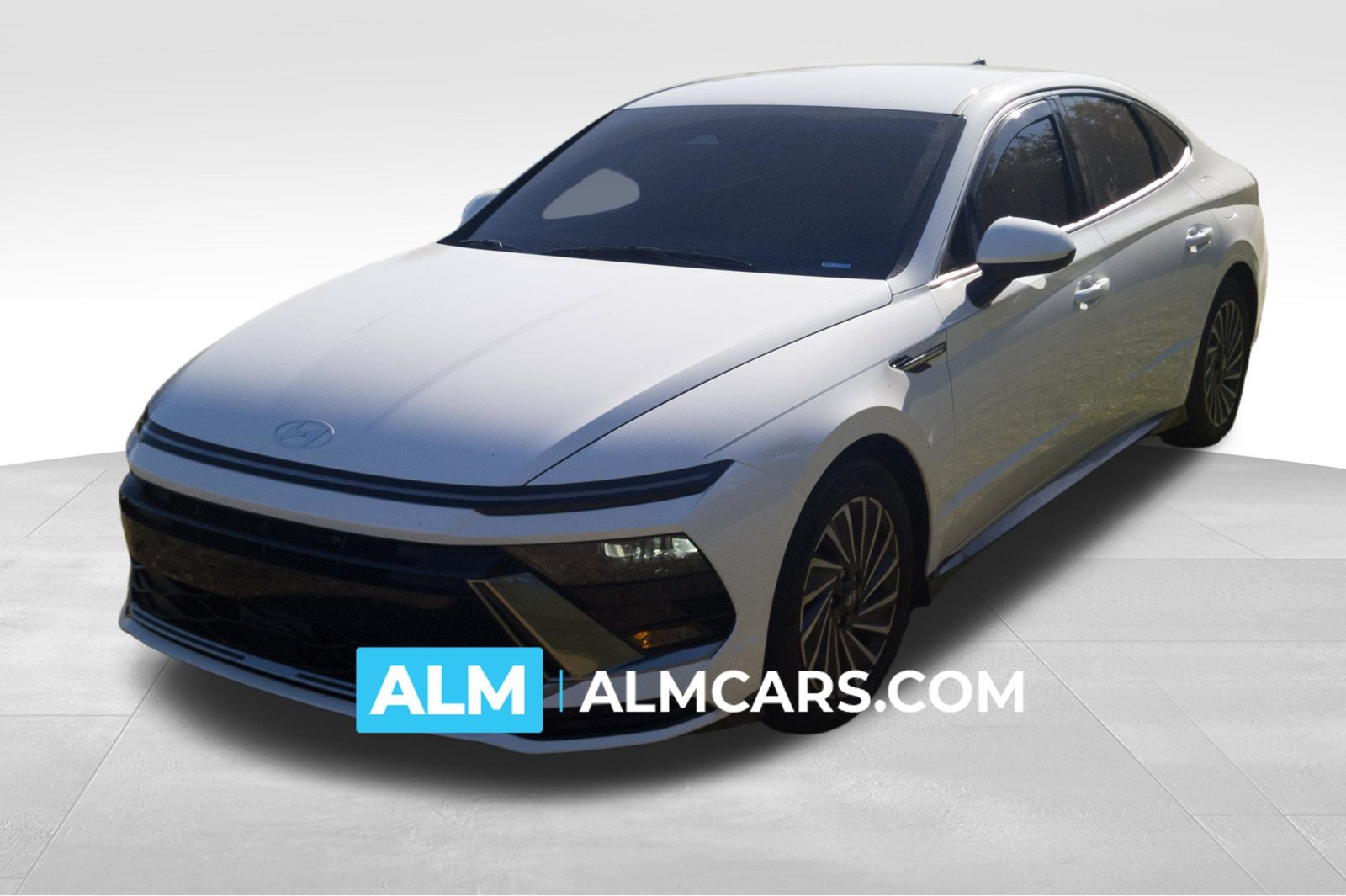 Used 2025 Hyundai Sonata SEL FWD image 1