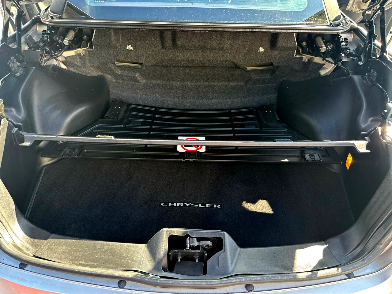 Used 2012 Chrysler 200 Touring image 24