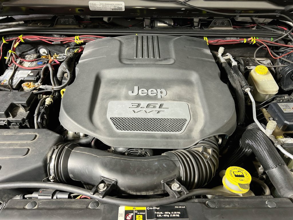 Used 2017 Jeep Wrangler Unlimited Sport AWD/4WD image 26