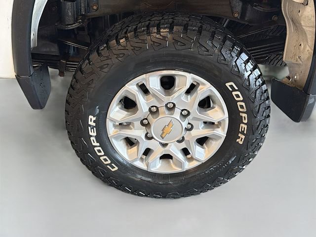 Used 2021 Chevrolet Silverado 3500 LT image 21