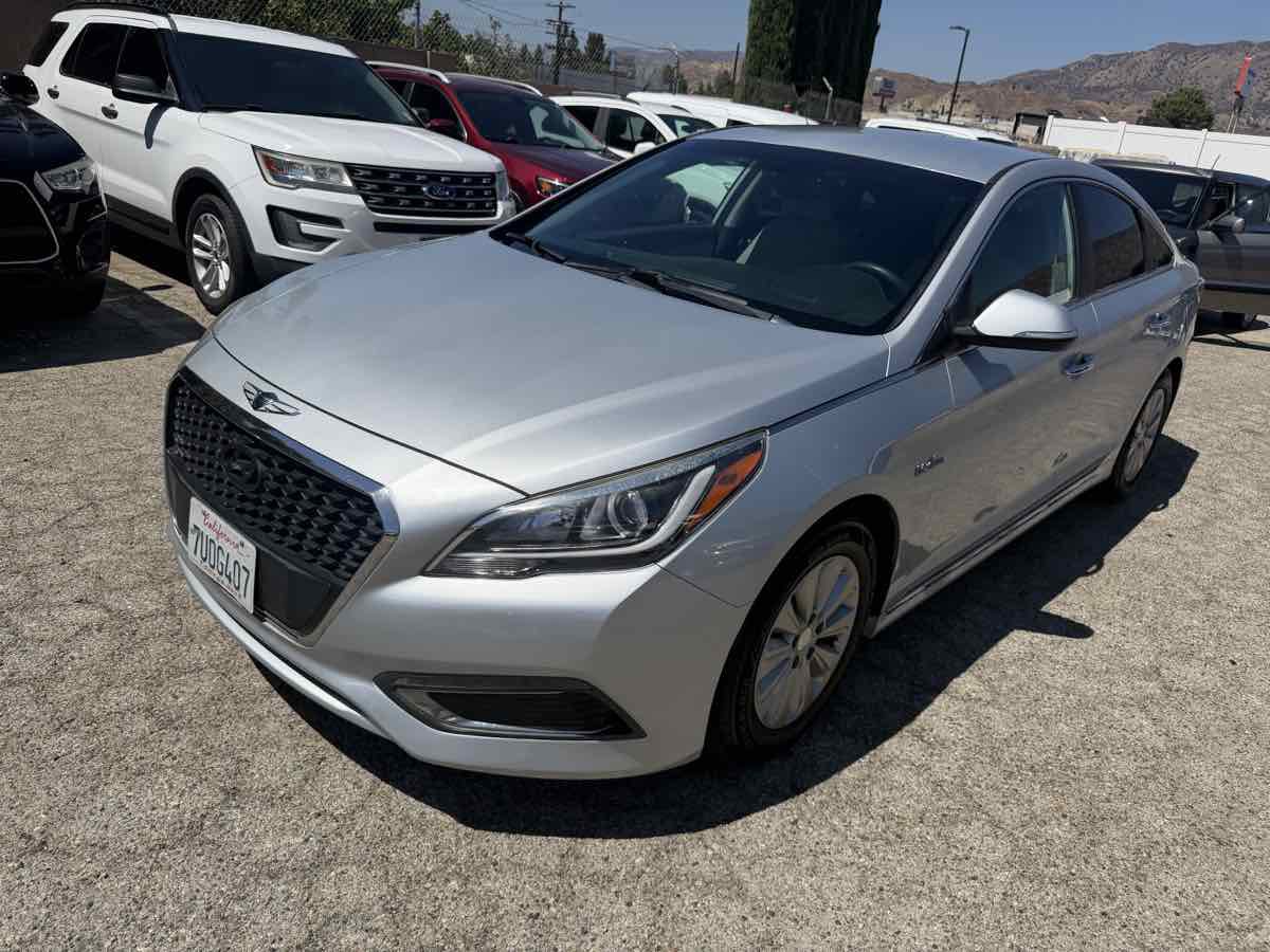 Used 2017 Hyundai Sonata SE FWD image 3