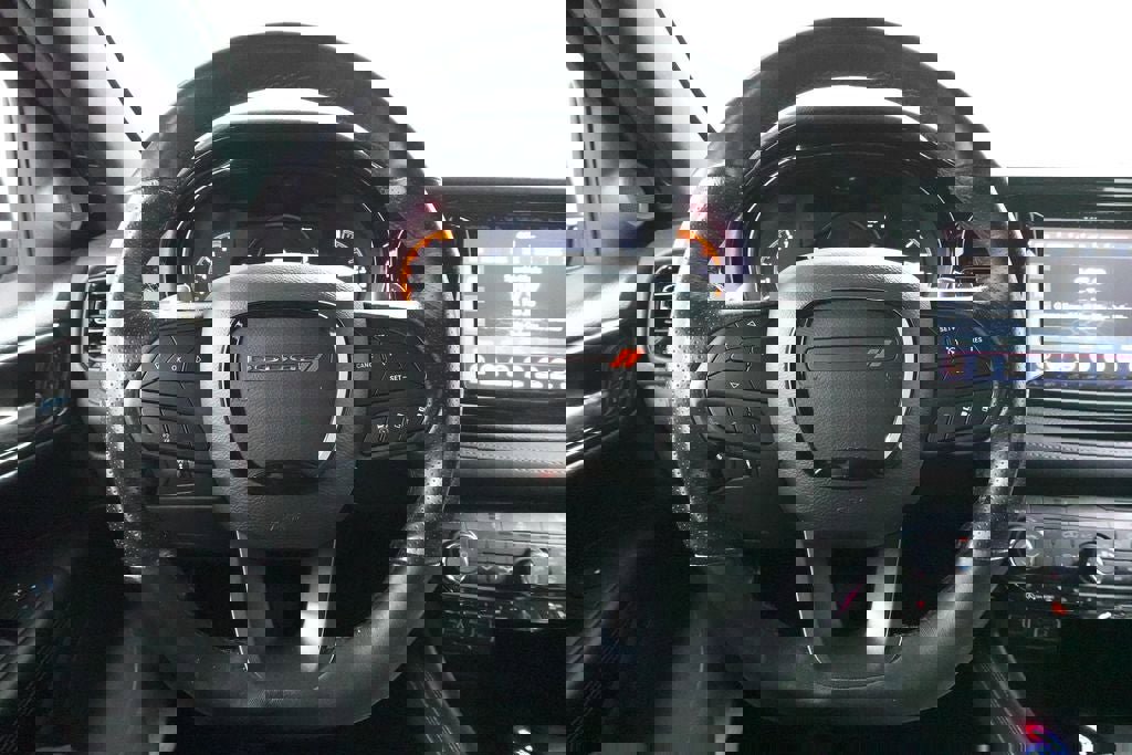 Used 2022 Dodge Durango GT image 12