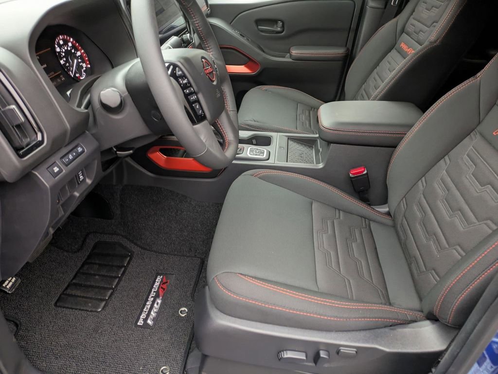 New 2026 Nissan Frontier PRO-4X w/ Pro-4x Convenience Package image 15