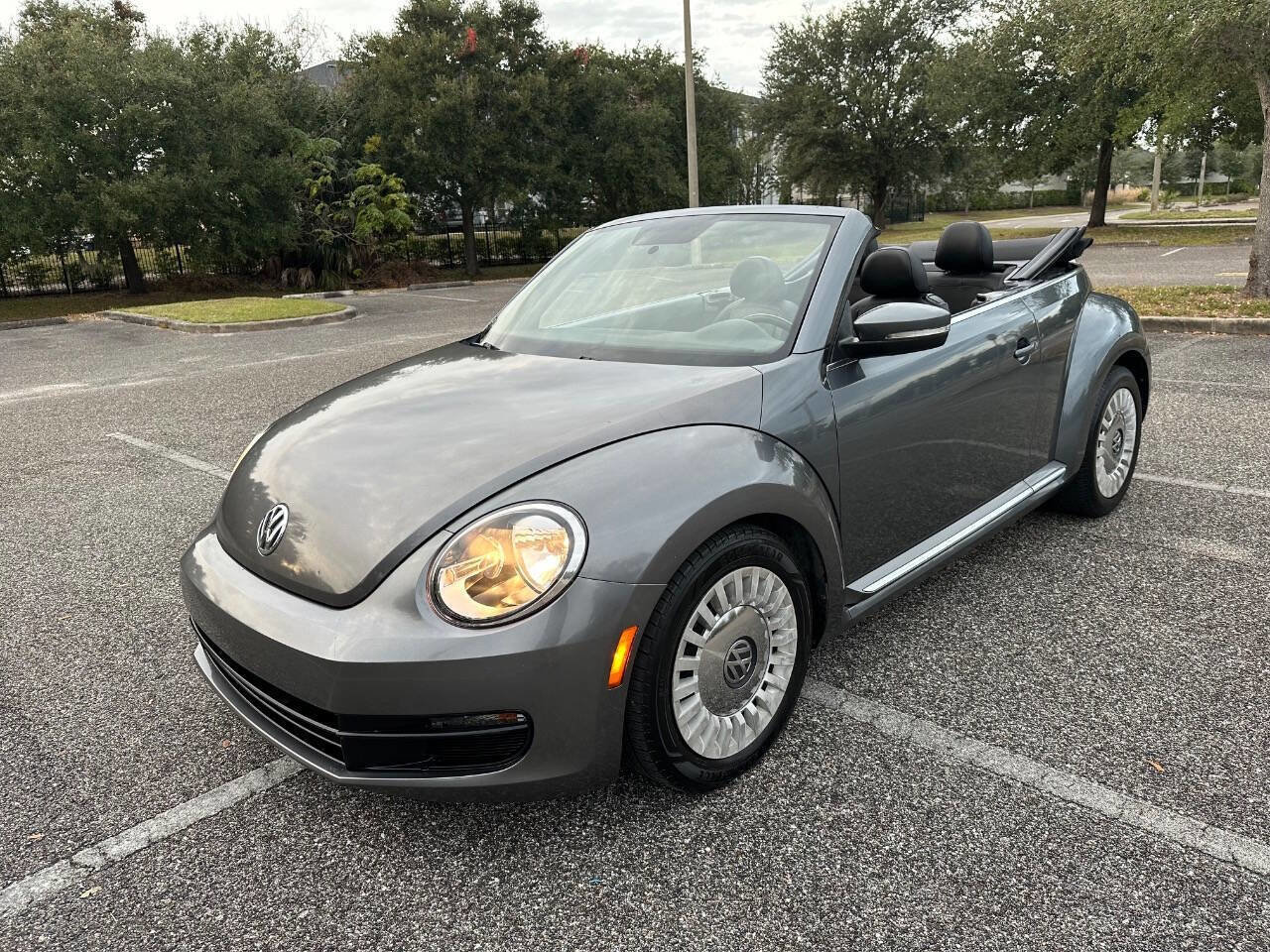 Used 2014 Volkswagen Beetle 1.8T image 12