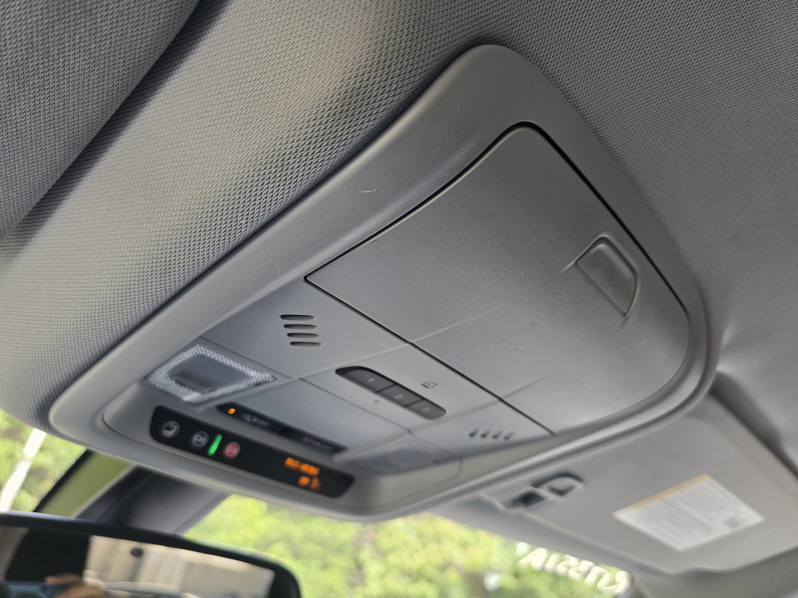 Used 2020 Chevrolet Blazer LT FWD image 23