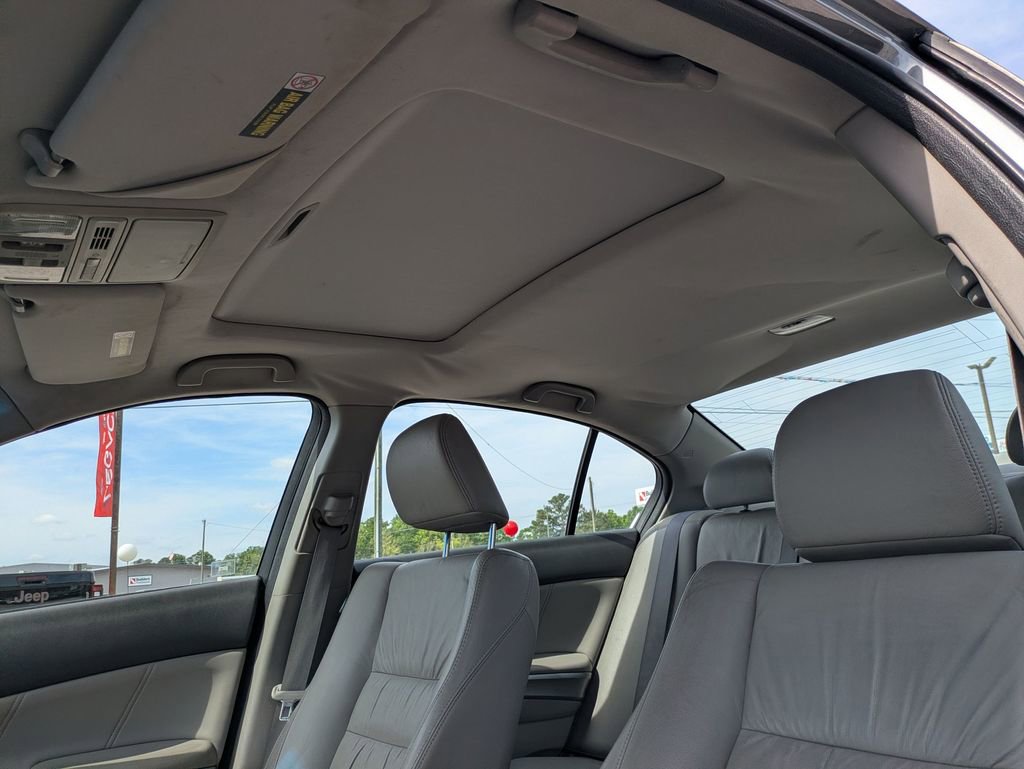 Used 2010 Honda Accord EX-L image 14