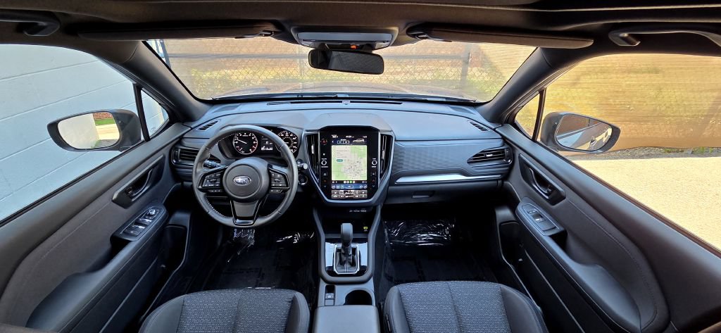 Used 2025 Subaru Forester Premium AWD/4WD image 13
