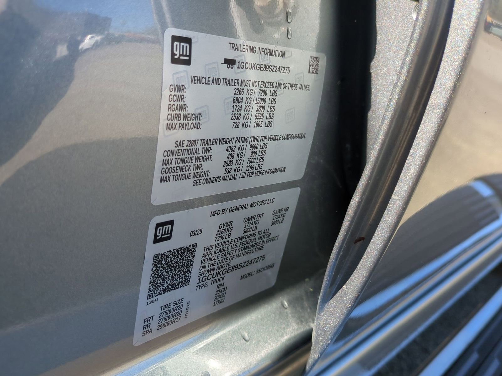 Certified 2025 Chevrolet Silverado 1500 LTZ image 36