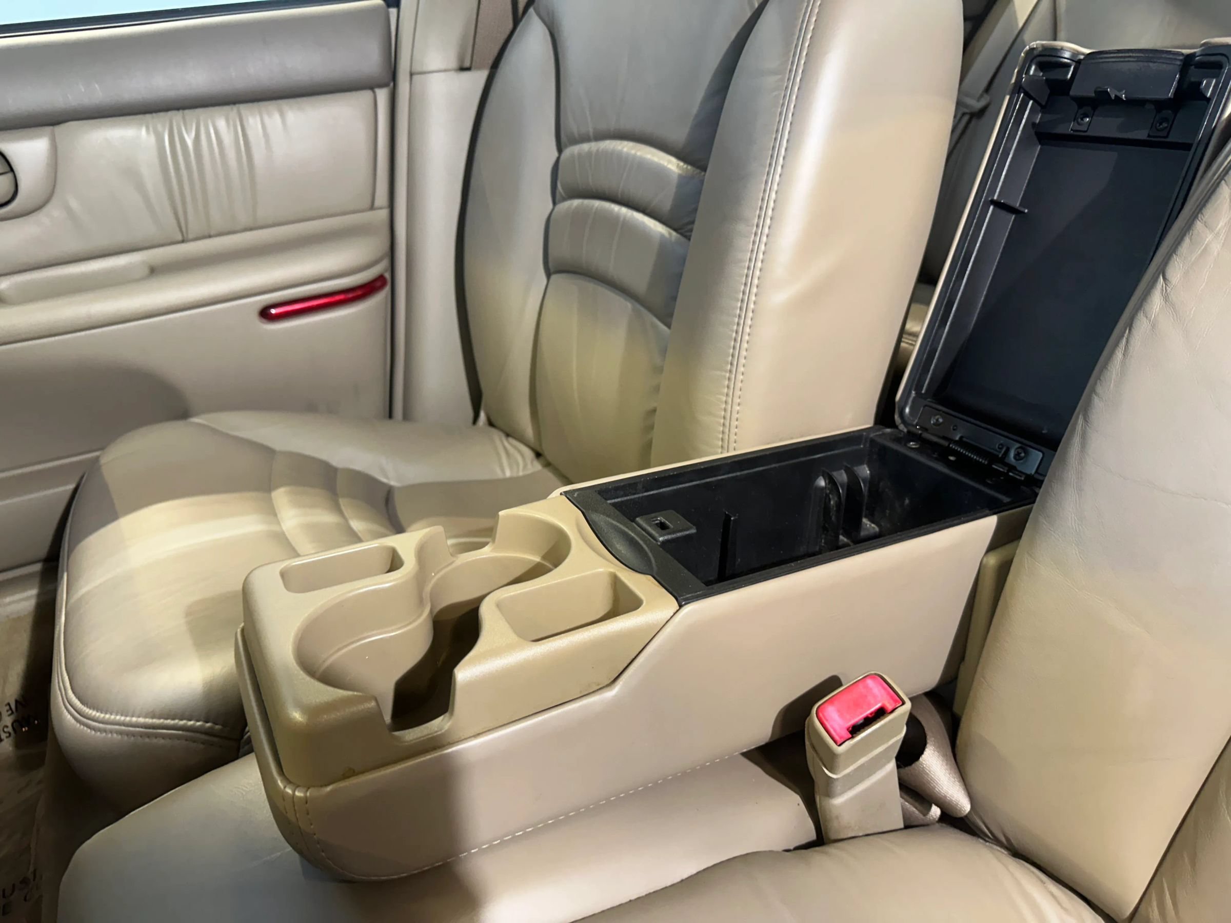 Used 2004 Buick Century Custom FWD image 21