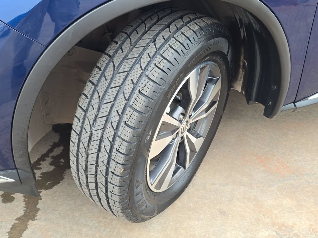 Used 2021 Nissan Murano SV FWD image 31