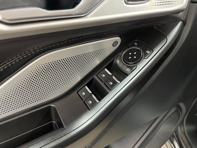 Used 2020 Ford Explorer Platinum w/ Premium Technology Package image 23