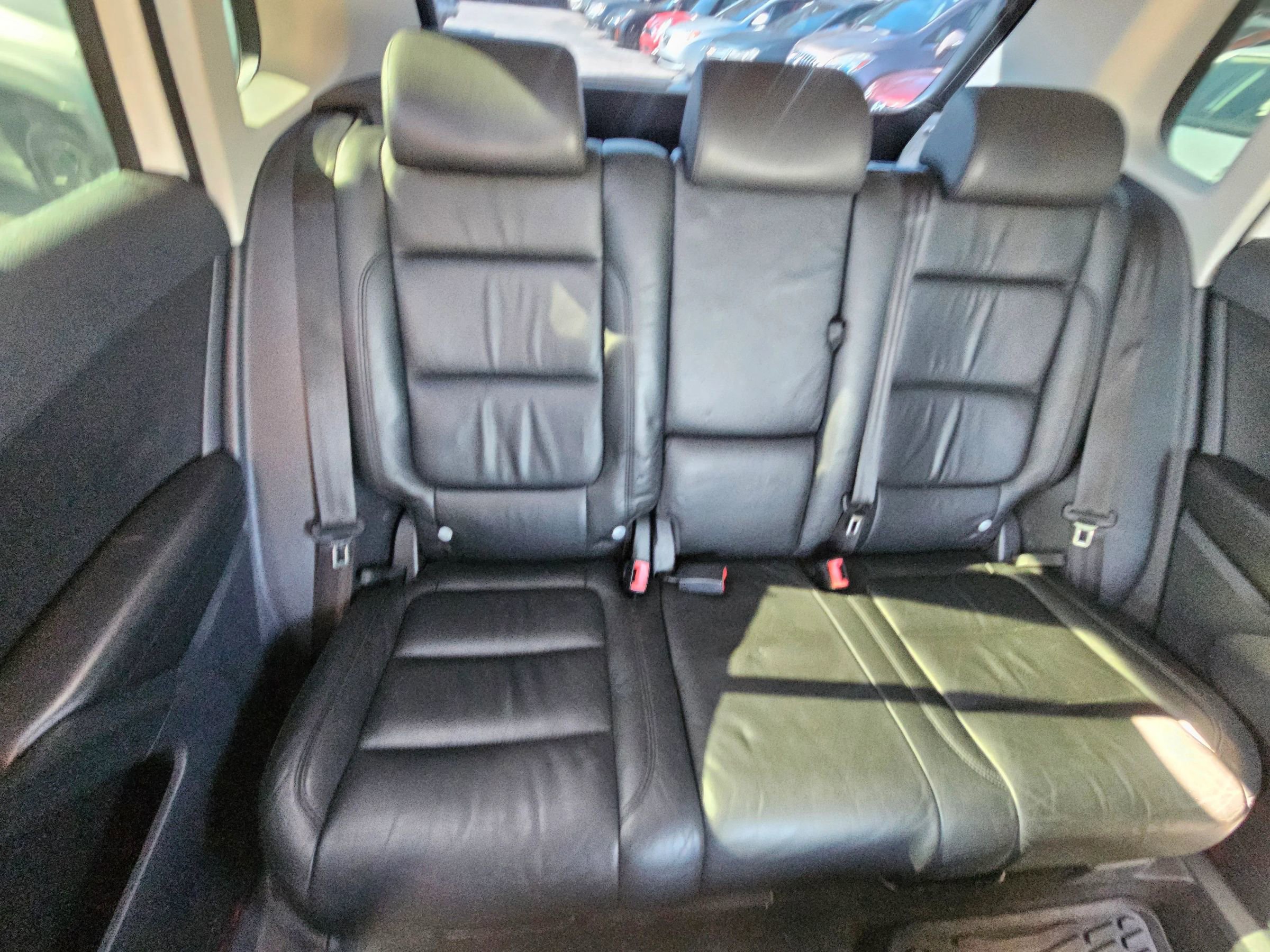 Used 2011 Volkswagen Tiguan SEL image 21