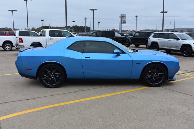 Used 2023 Dodge Challenger R/T w/ Blacktop Package image 4