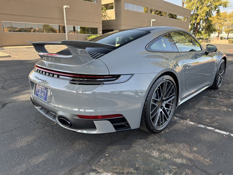 Used 2024 Porsche 911 Carrera 4S w/ Premium Package AWD/4WD image 21