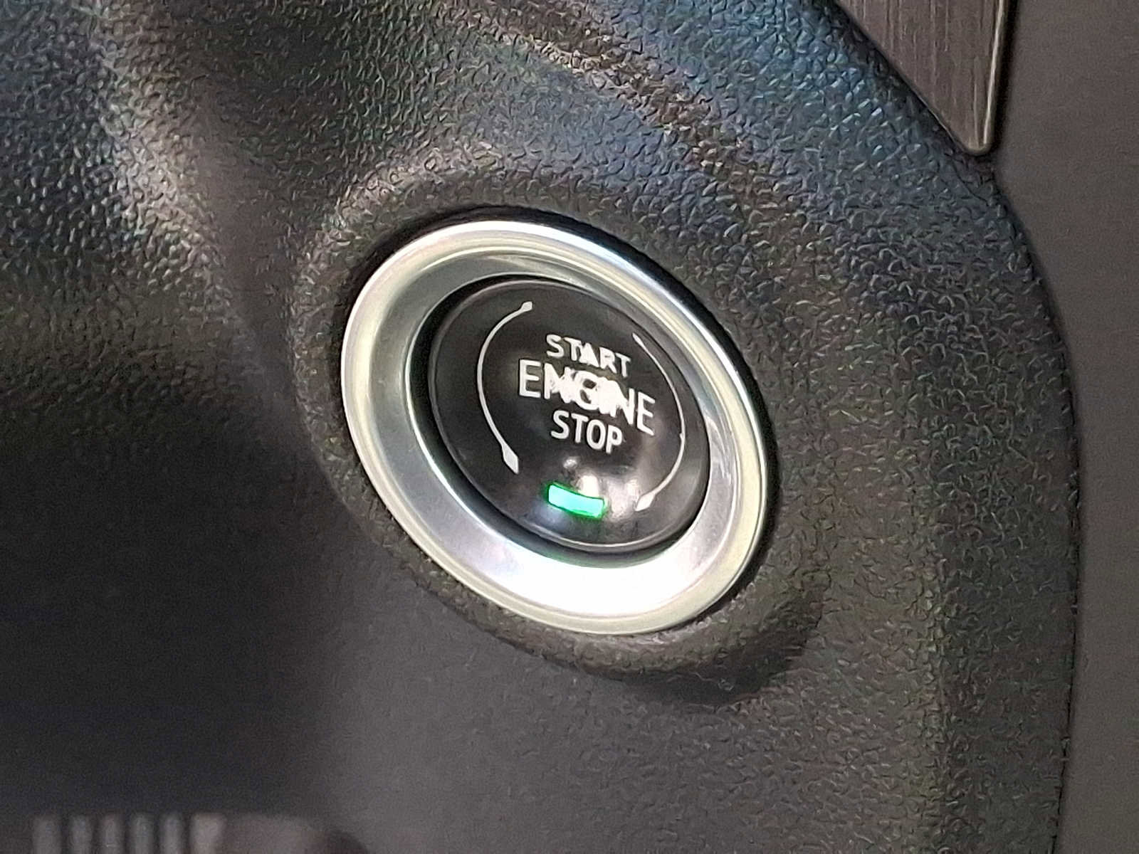 Used 2020 GMC Sierra 1500 AT4 w/ AT4 Premium Package image 26