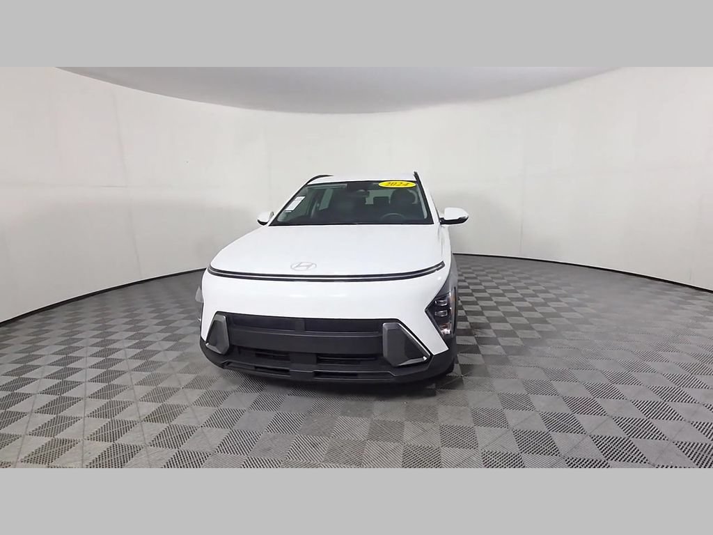 Used 2024 Hyundai Kona SEL FWD image 51