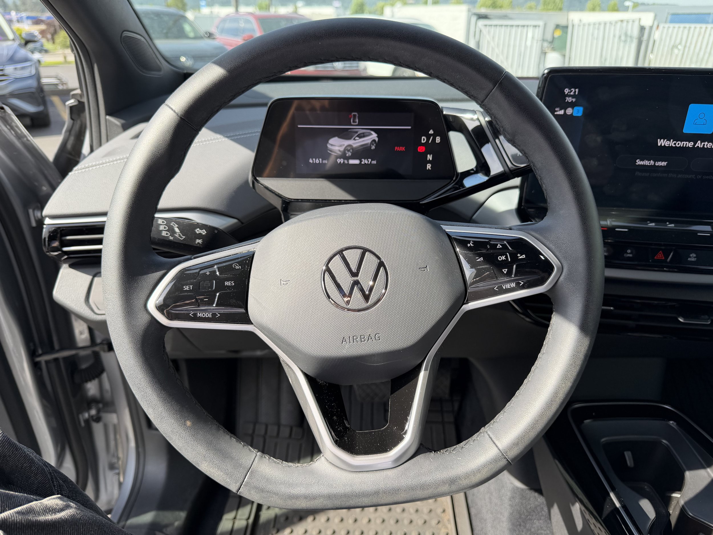 Used 2023 Volkswagen ID.4 Pro AWD/4WD image 14